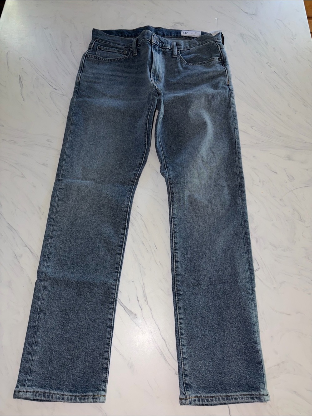 Gap mens slim straight  jeans new nwt 31x30 blue